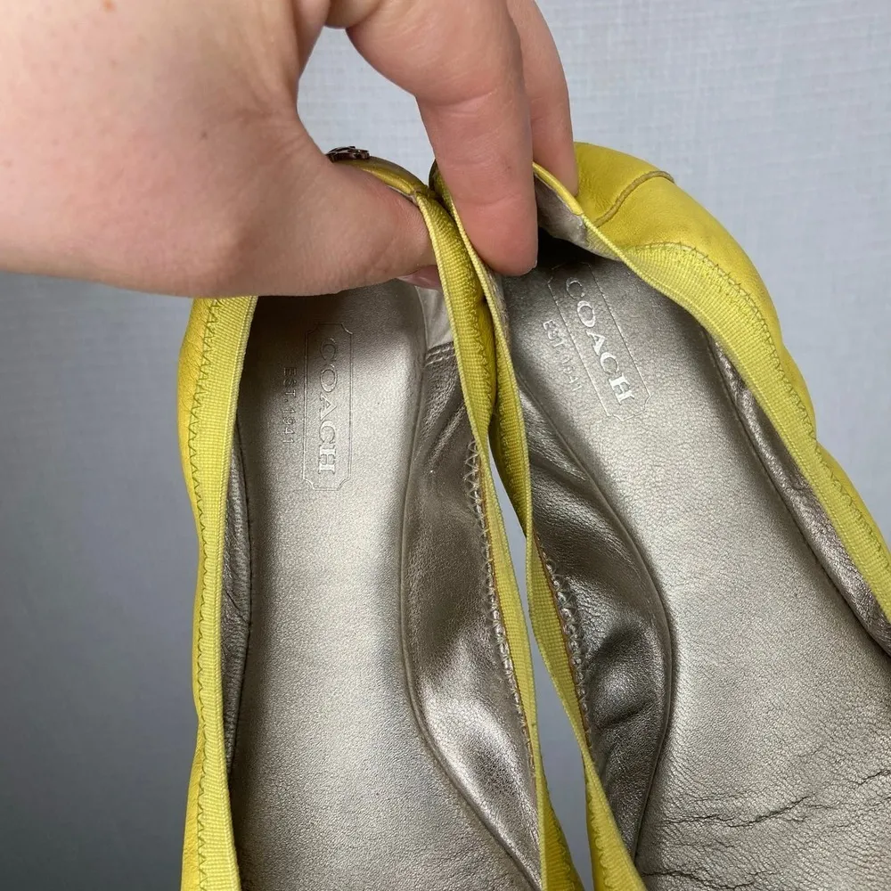 Coach | Womans Yellow Slip On Flats 6.5‎ Ballet - Image 2