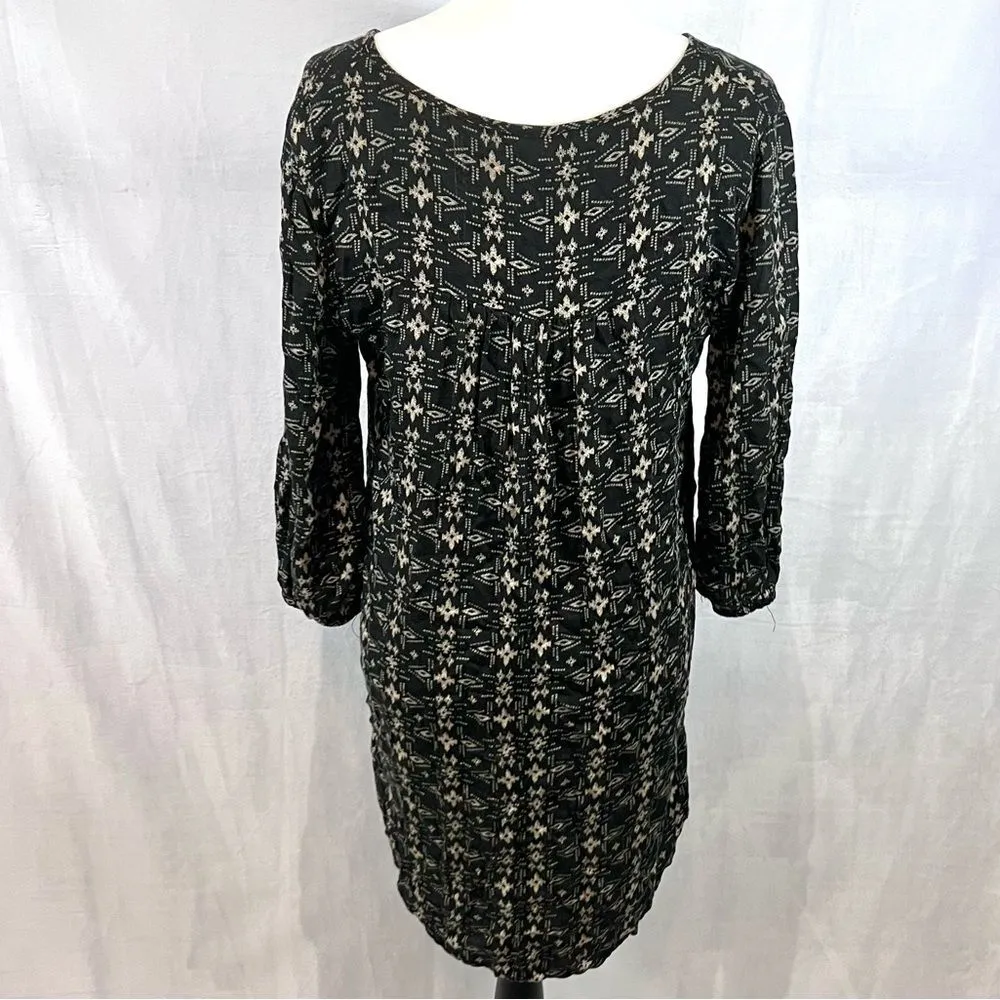 Black and tan Aztec print peasant tunic top size medium - Image 3