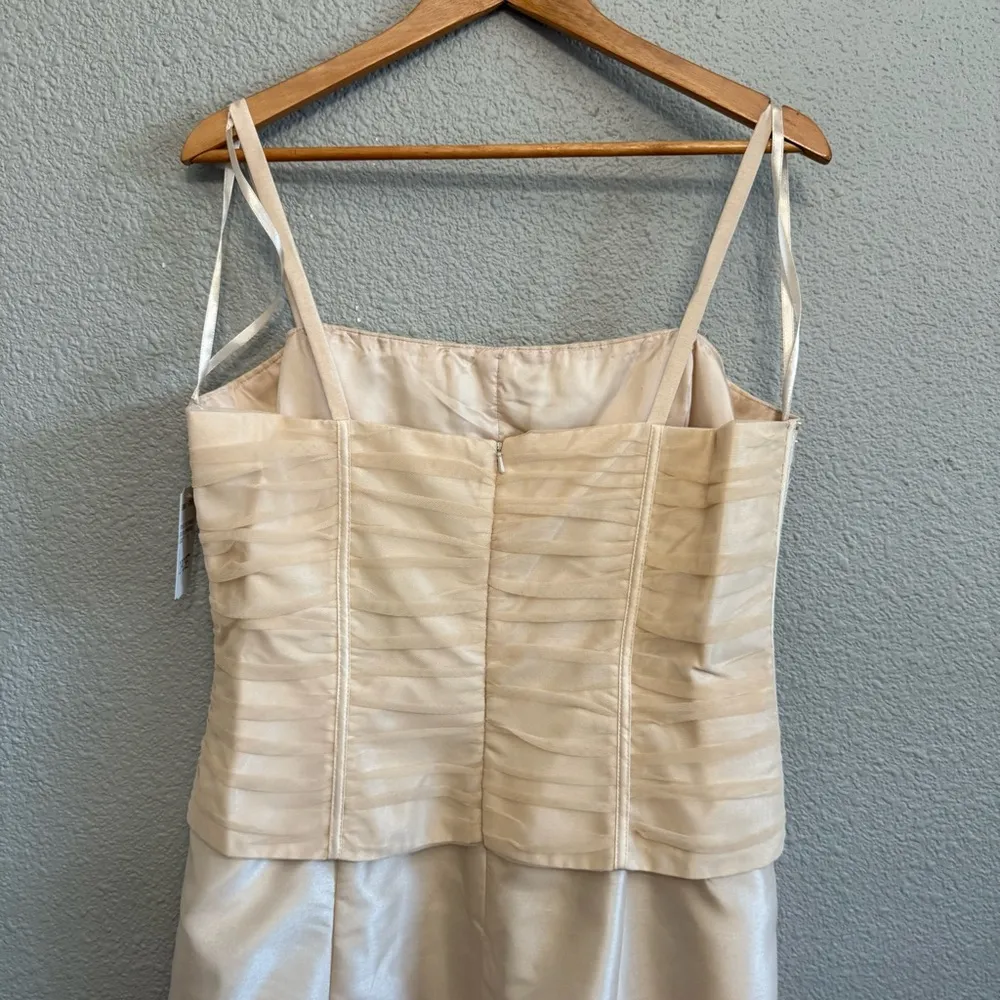 Emma Street 2 Piece Formal - Image 6