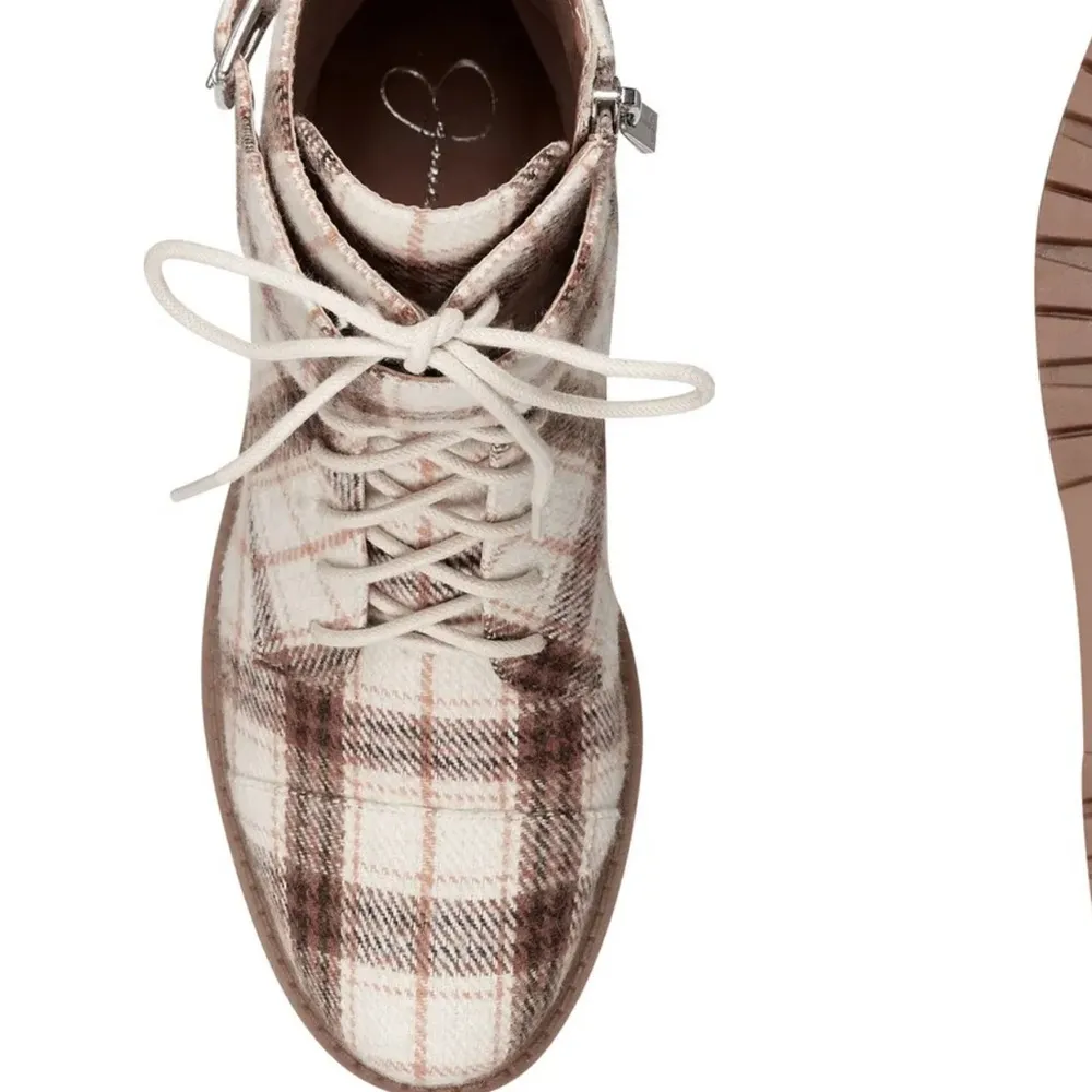 combat boot cap-toe white & brown plaid print size 8 NIB - Image 5