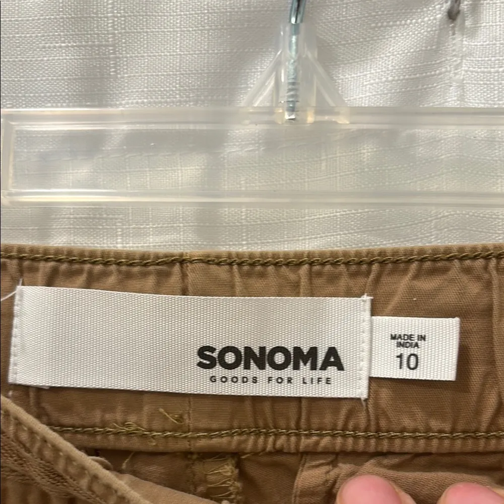 Women’s Tan Casual Shorts - Image 2