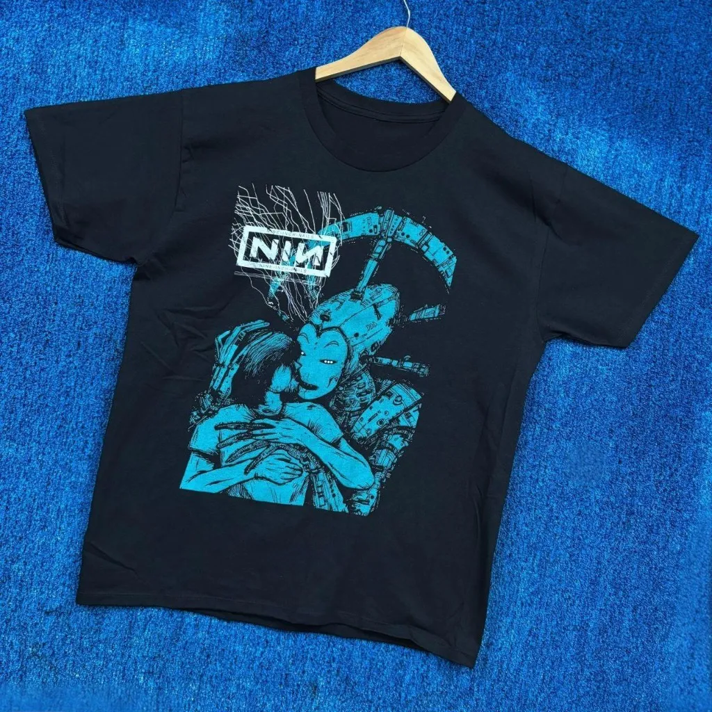 Nine Inch Nails 2005 “With Teeth Tour” Industrial Rock Band Graphic T-Shirt Size Large - Image 3
