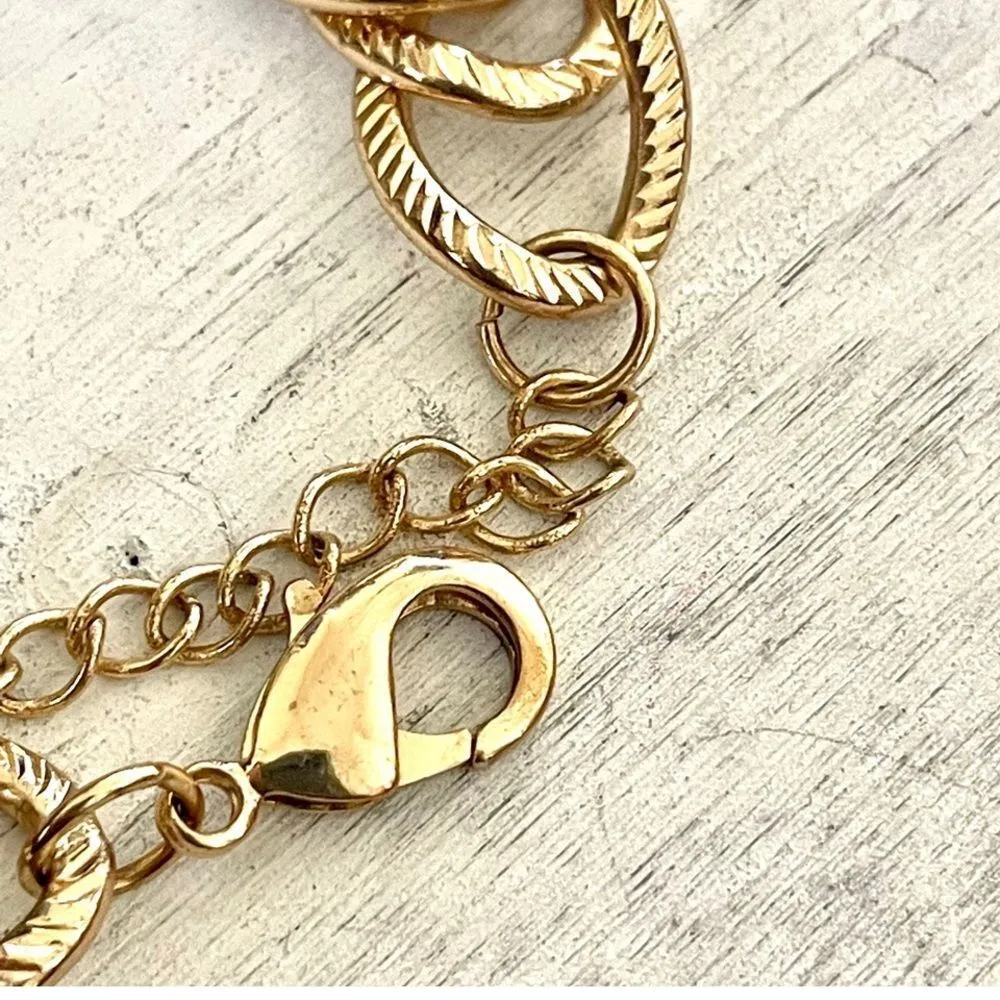 Gold tone link bracelet - Image 5