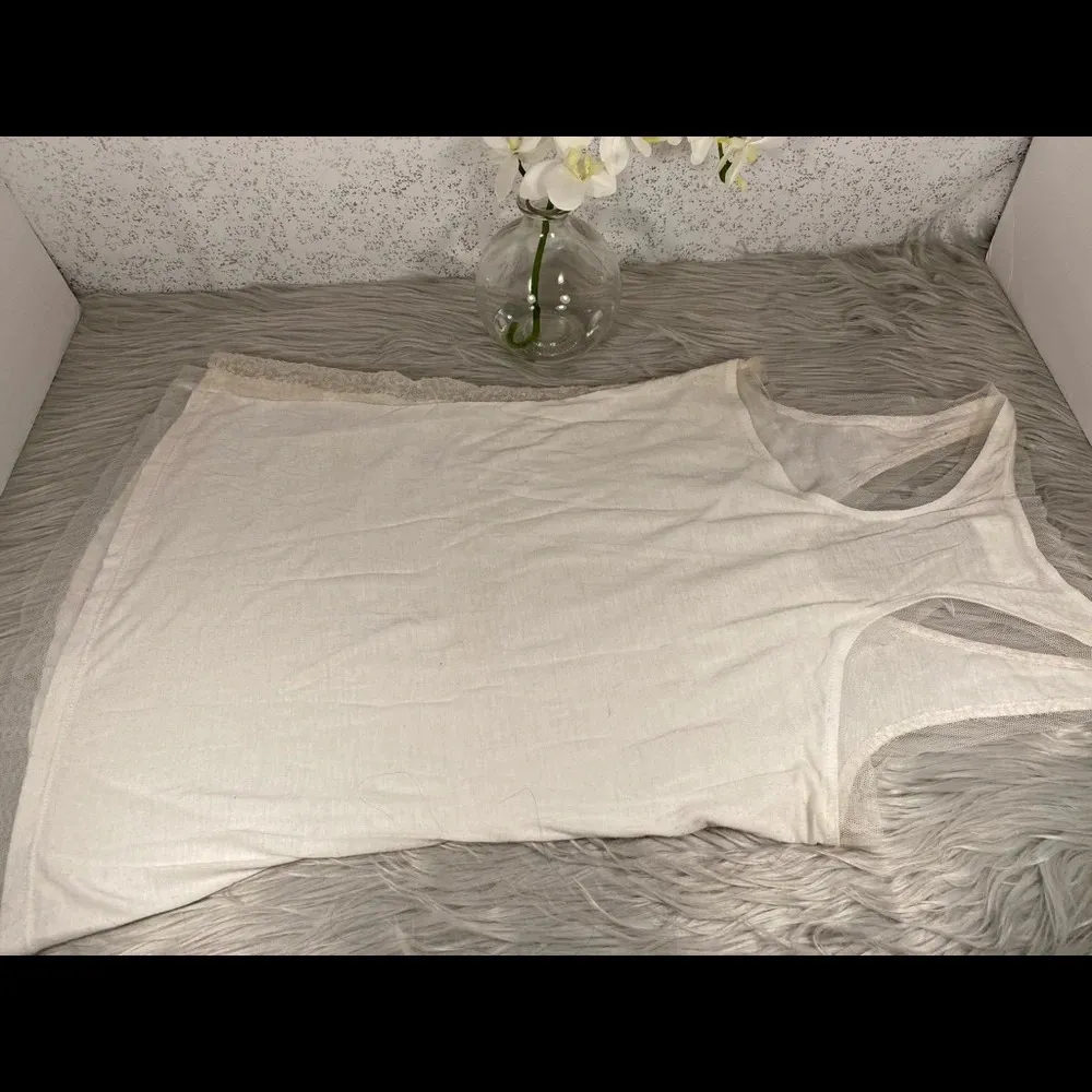 Dream Out Loud by Selena Gomez White Sequined Top Size Medium Work to Weekend - Image 13