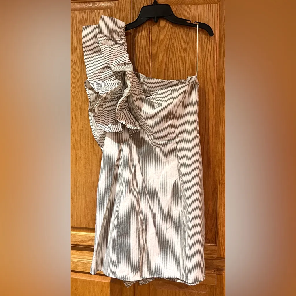 Who‎ What Wear 100% Cotton One Shoulder Pin Stripes Ruffle Mini Dress Size Large - Image 5