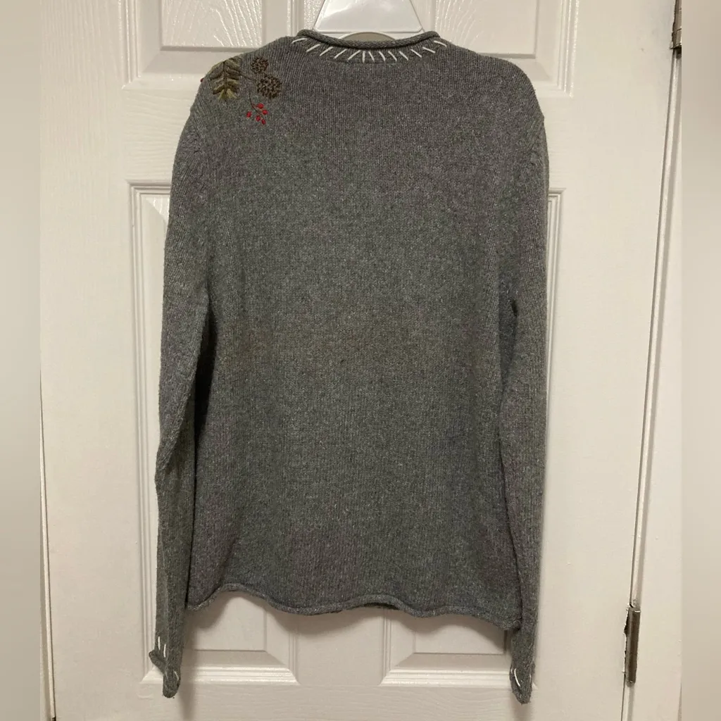 Croft & Barrow Gray Embroidered Floral Silk Blend Zip Up Cardigan Sweater - Image 9