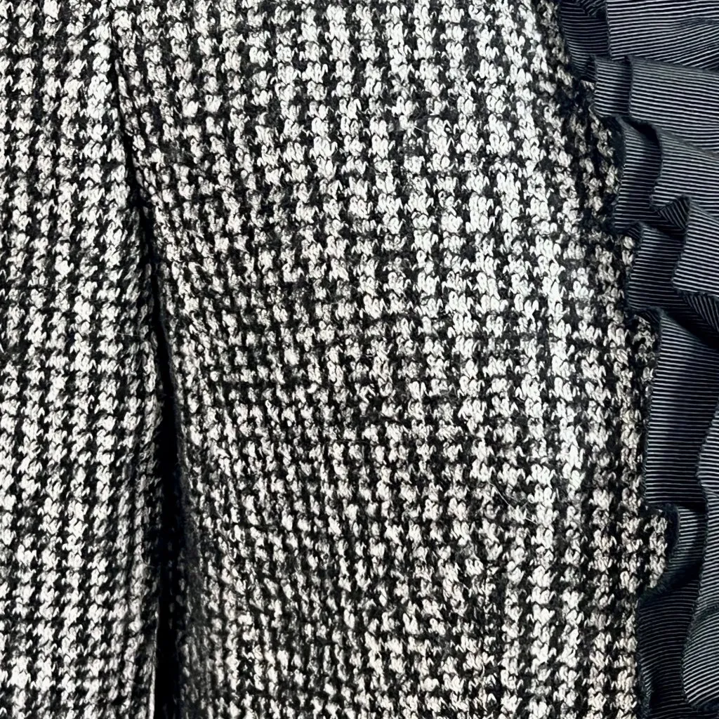 Ann Taylor Tweed 3/4 Sleeve Blazer 6 Rosette Black Virgin Wool Blend Career - Image 4