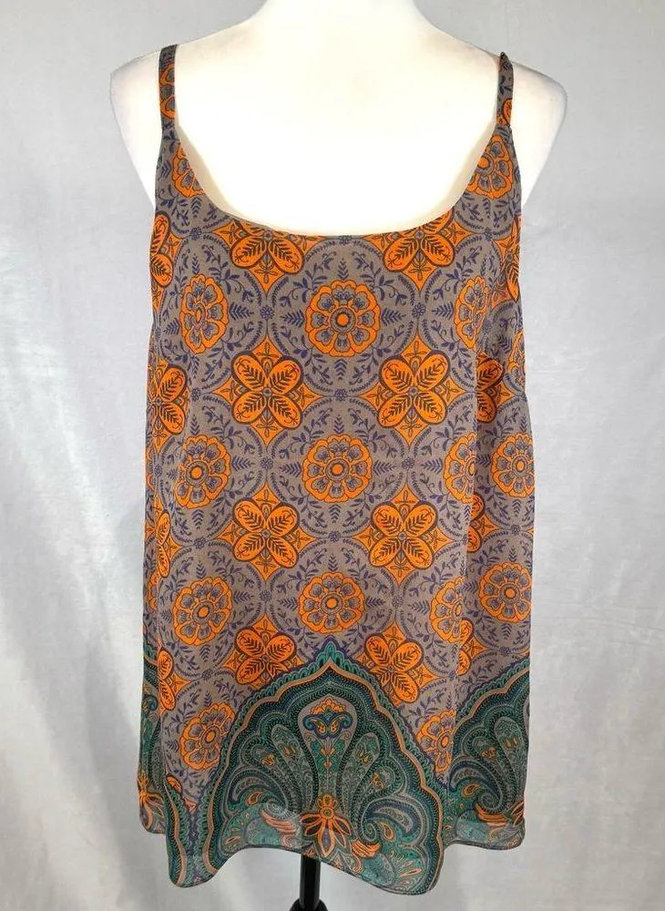 Cabi arabesque modern cami top size medium - Image 2