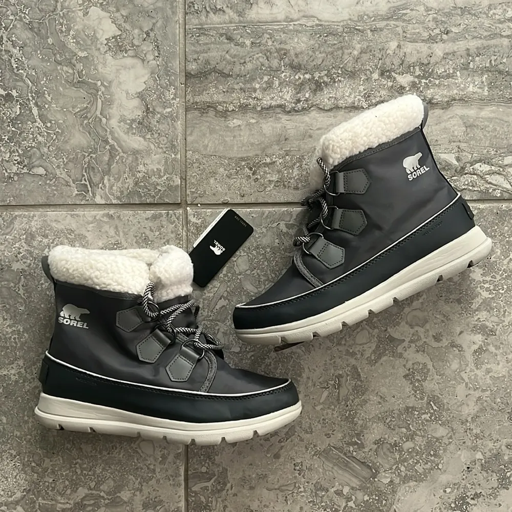 Explorer Carnival Waterproof Boots w/Faux Fur Collar - Image 4