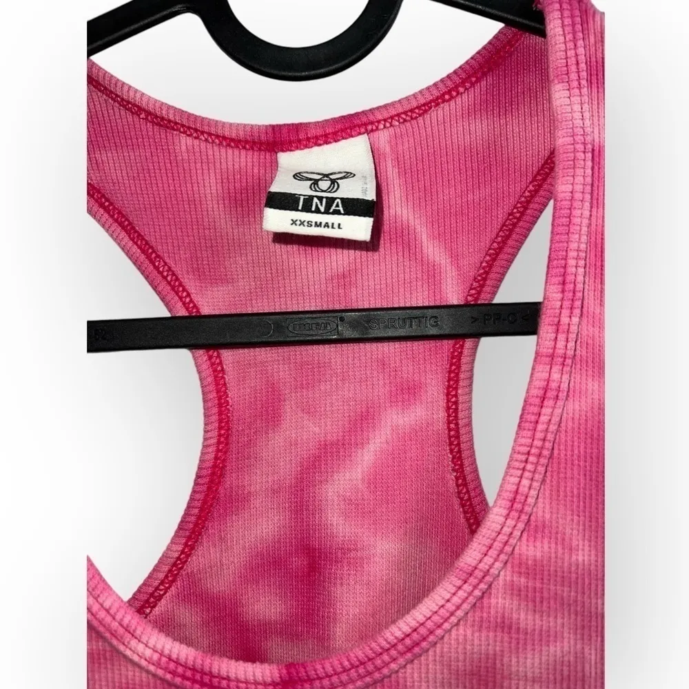 TNA ARITZIA RARE Ribbed Pink marble tie dye racer back crop ribbed tank top XXS - Image 3