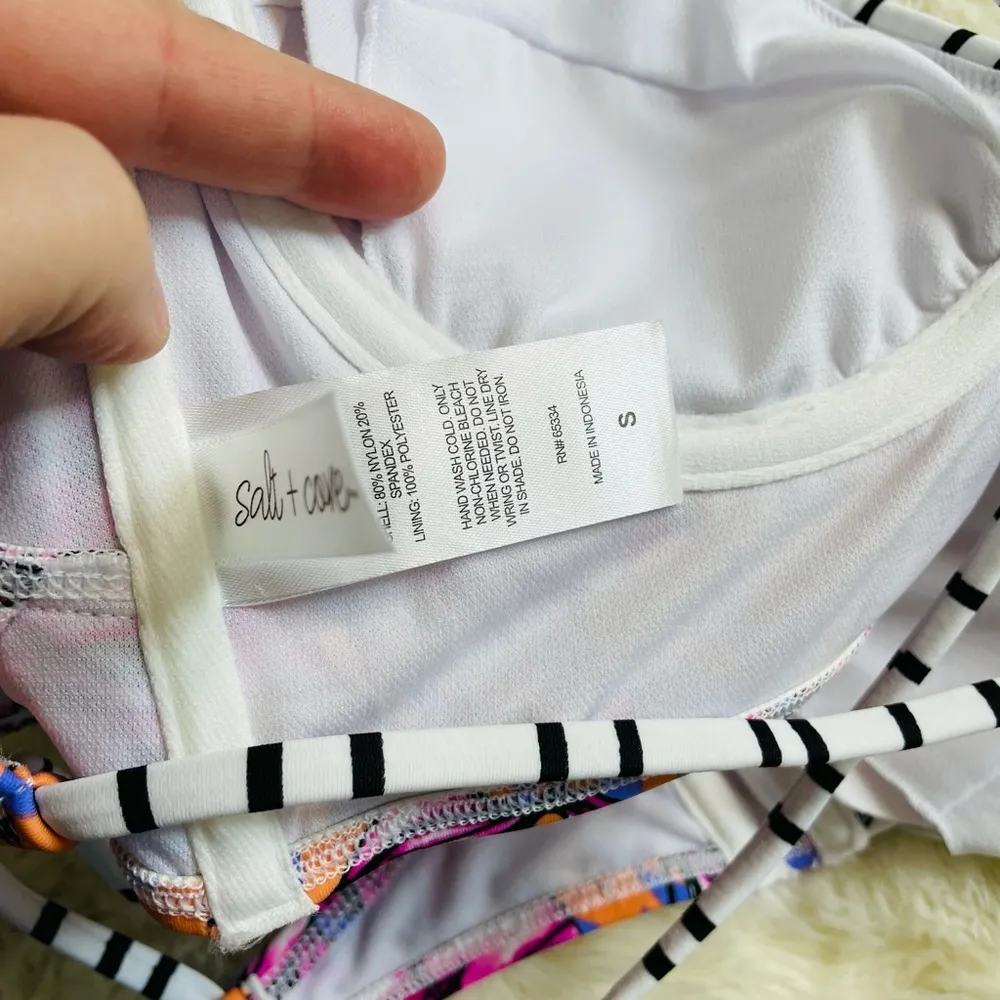 Salt + Cove Lilac Hawaii Printed Bikini Top Small - Image 5