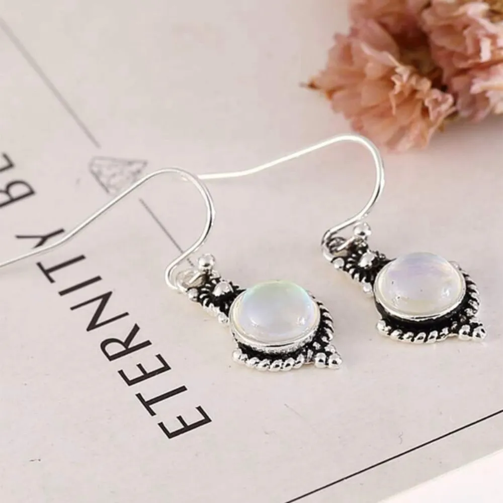 ✨ gorgeous vintage earrings ✨​​​​​ - Image 4