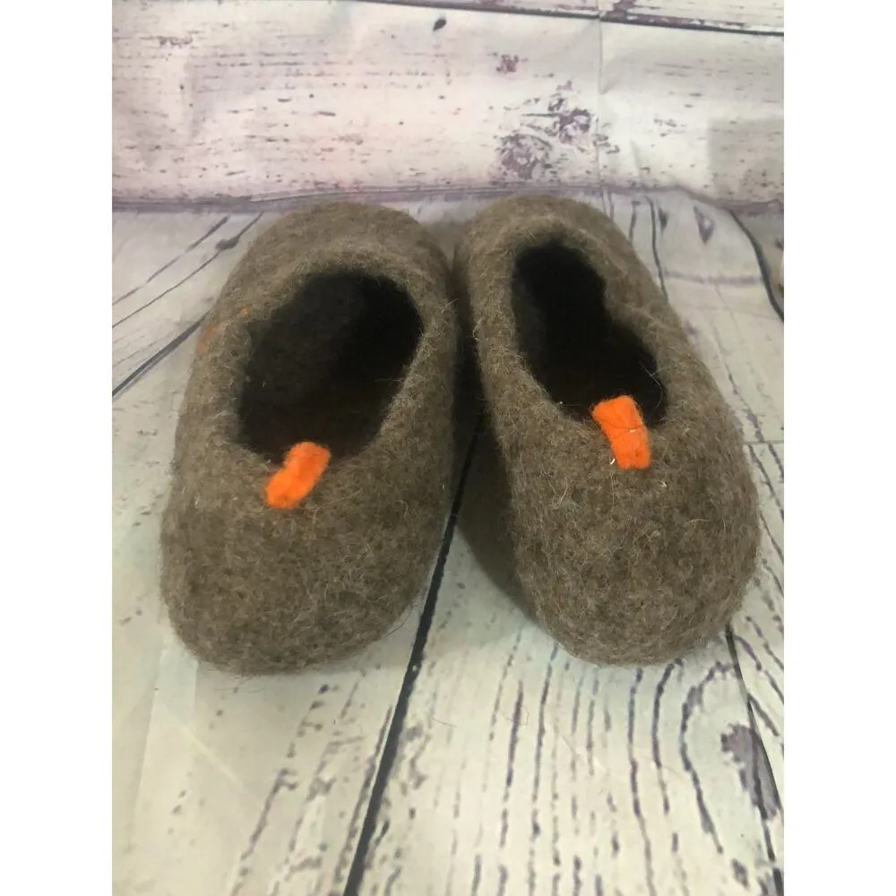 Wildllama Scandinavian felt felted wool slippers in brown size large - Image 6