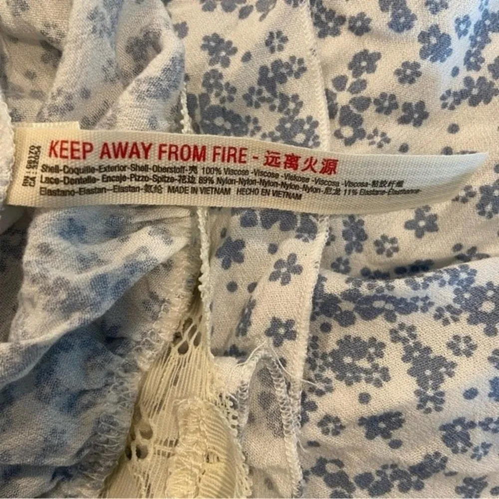 Intimately Free People Ditsy Floral Blue White Bodysuit Size Small - Image 11