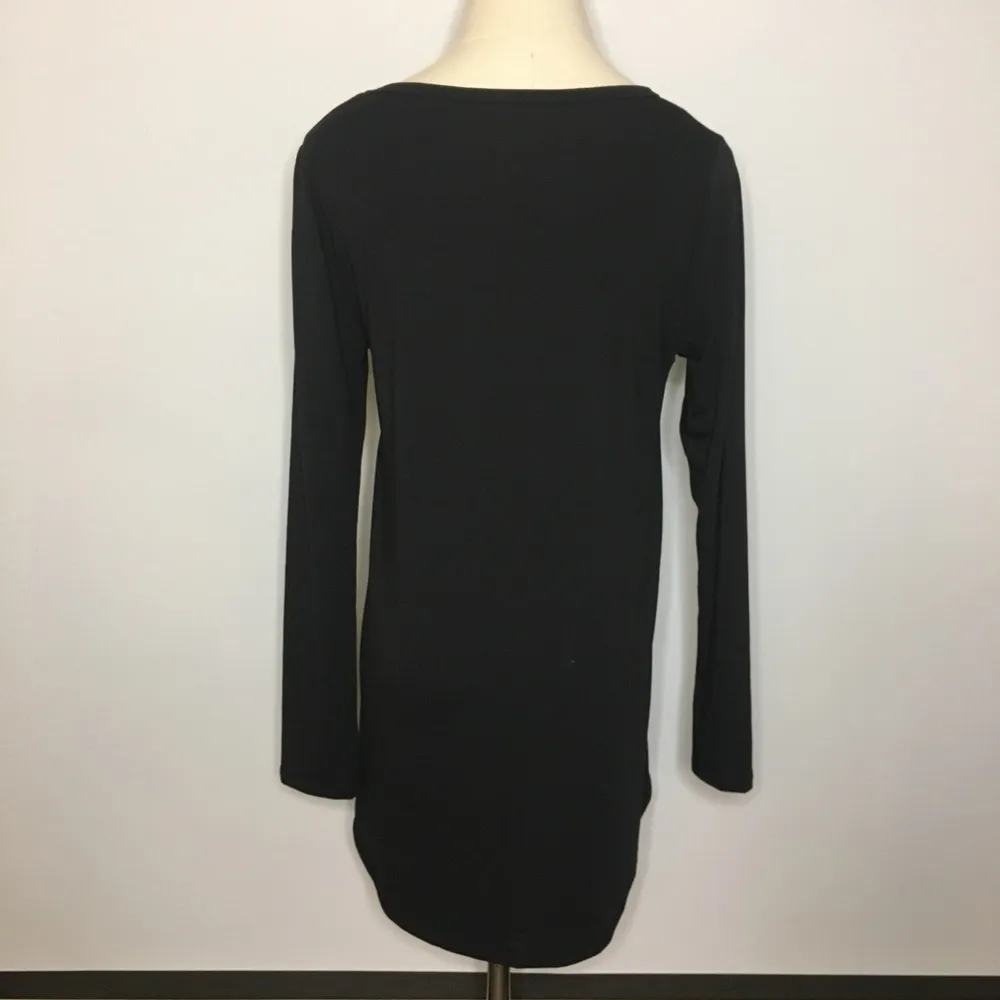 LuLaRoe  Lynnae Solid Black Long Sleeve Shirt Small - Image 4