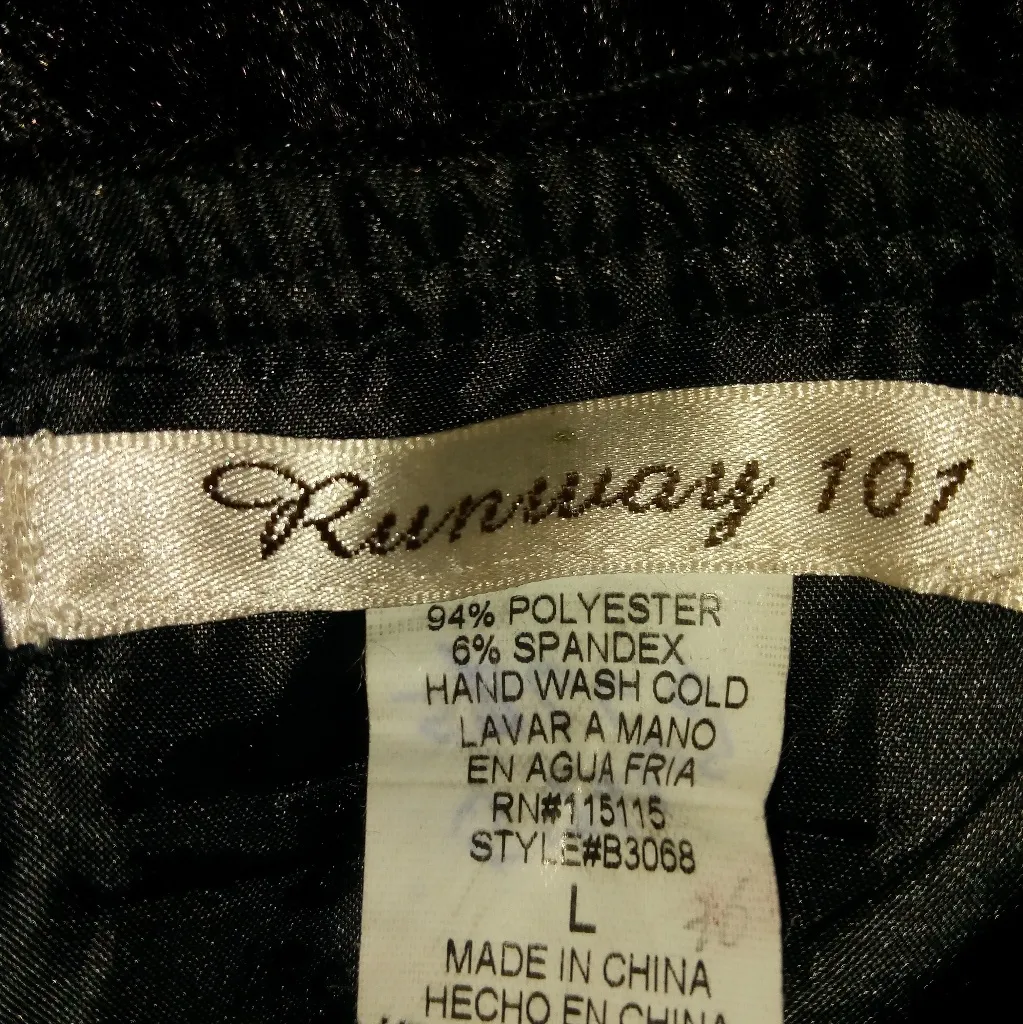 Runway 101 L Vintage Velvet Witchey Whimsey Goth Black Sensational Skirt Size L - Image 4