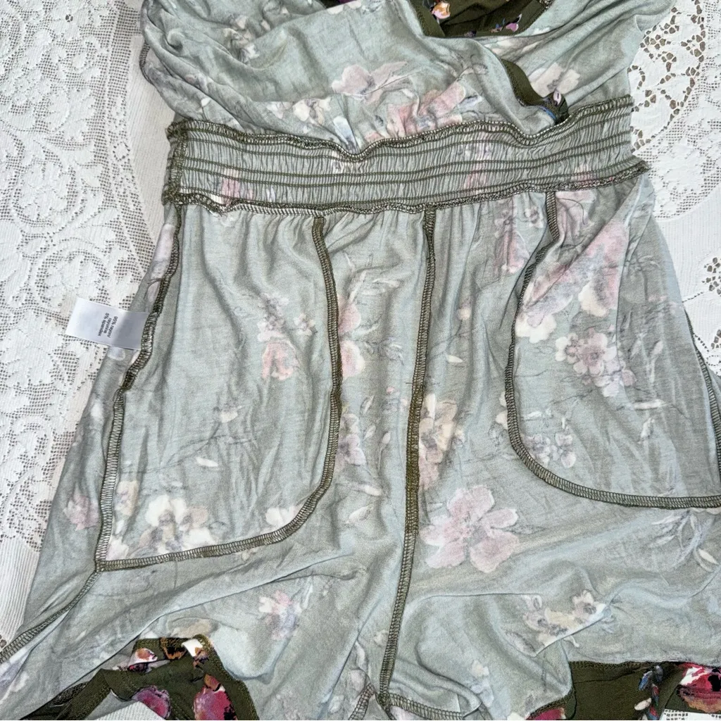 Maurices 24/7 Green Floral Romper -XS- NWT - Image 9