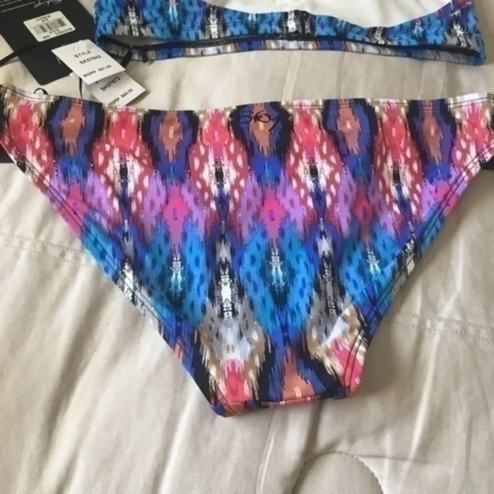 Women’s size small Skye Swimwear Mojave bikini - Image 5