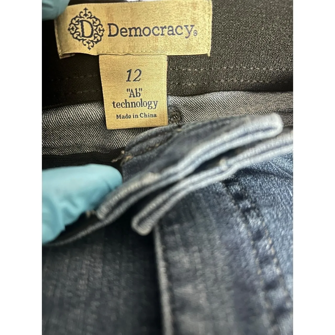 Democracy Ab Technology Jeans Womens 12 Blue Distressed Stretchy Comfort - Image 7