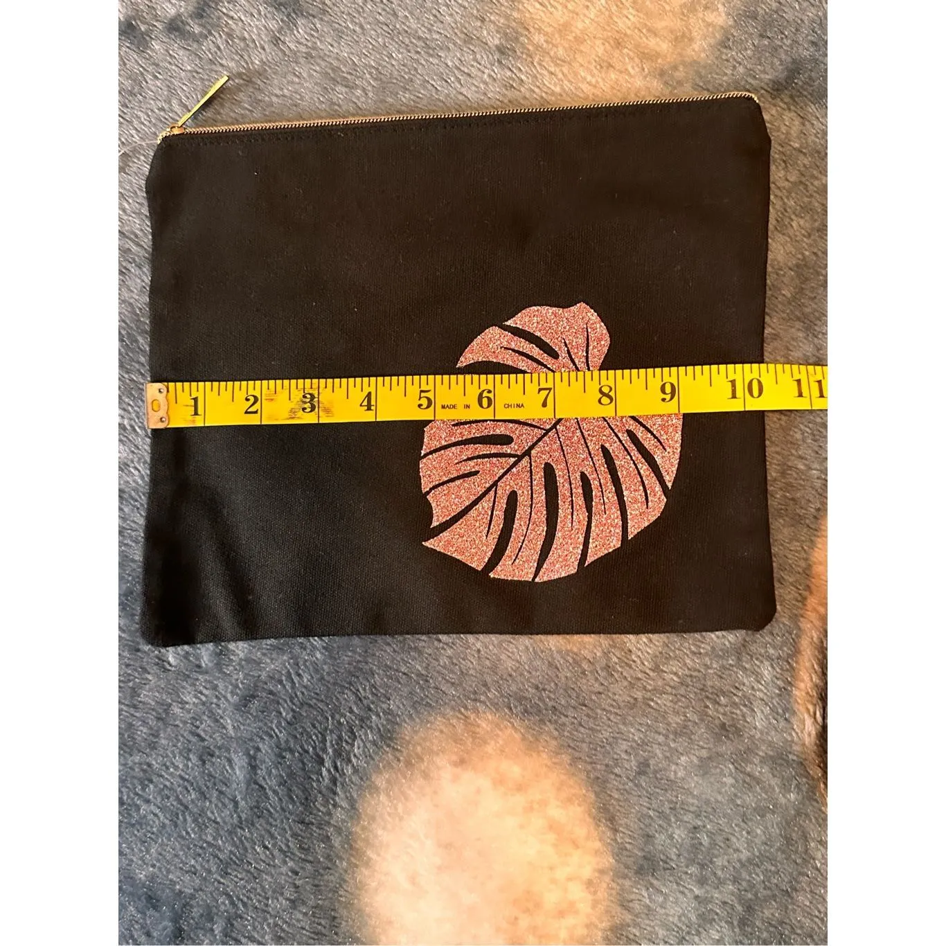 Black Canvas Clutch Pouch Rose Gold Glitter Monstera Leaf Zipper Cosmetic Bag - Image 4