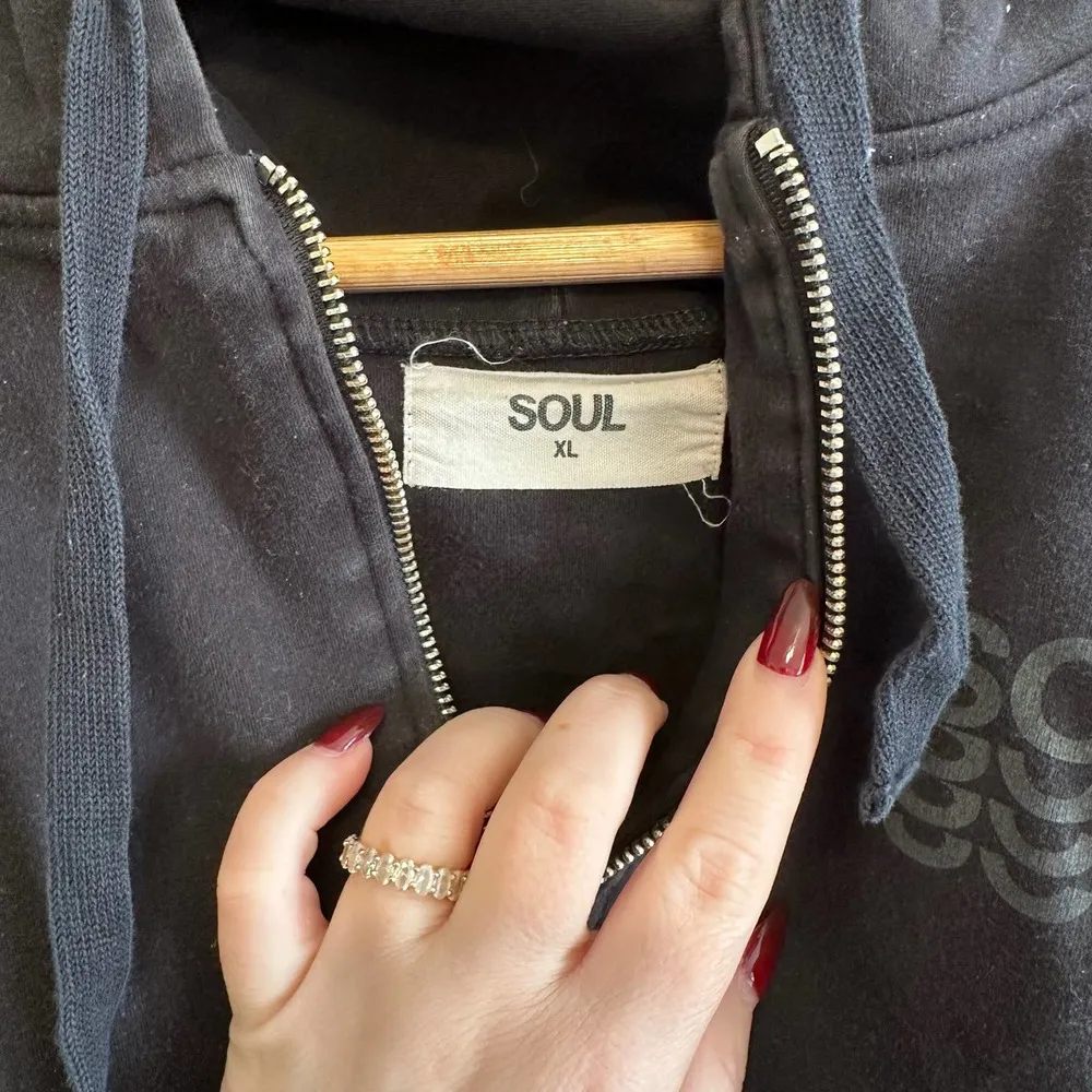 SOUL BY SOULCYCLE Black Zip Up Crop Hoodie Size XL - Image 3