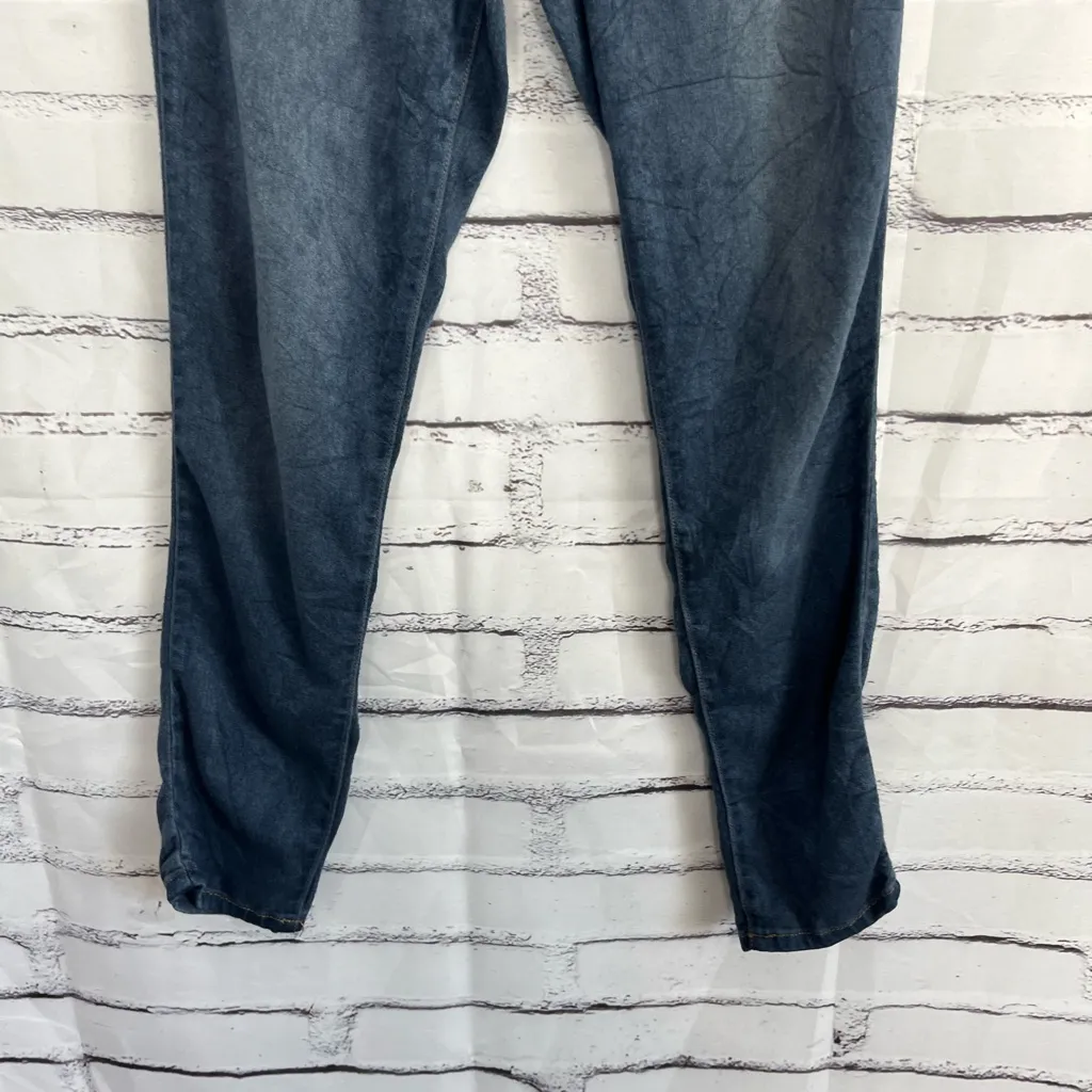 Bandolino Thea Jeans Women’s Size 10 Light Wash Blue High Rise Skinny Stretch - Image 4