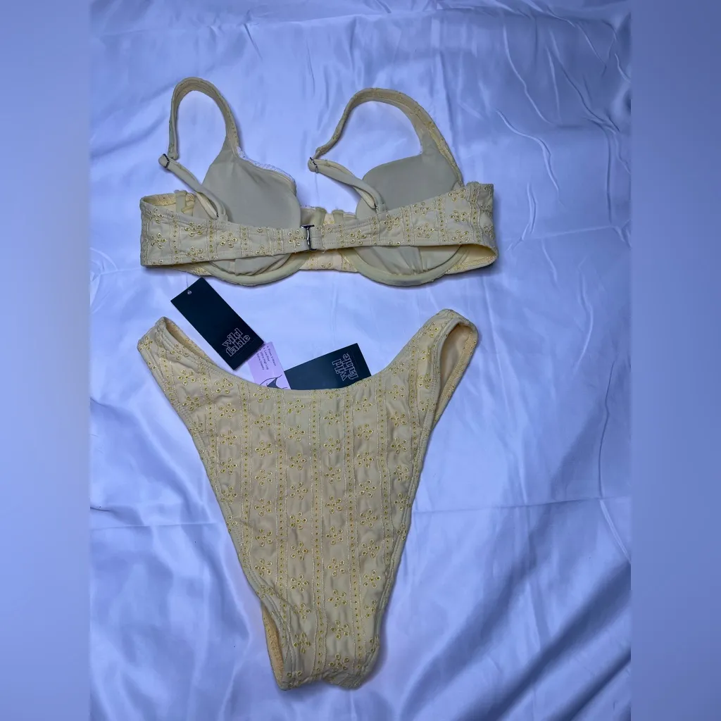 Target NWT Bikini Set - Image 3