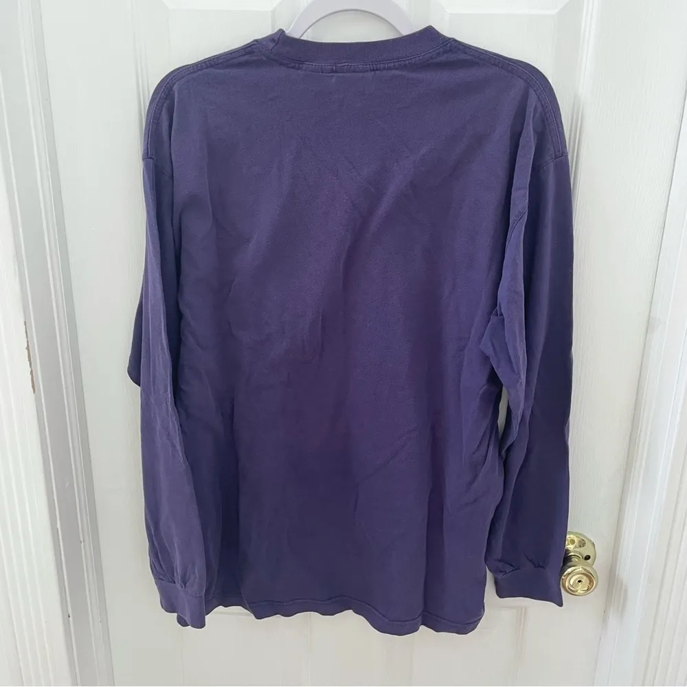 Vintage Disney Store Snow White and the Seven Dwarfs embroidered long sleeve - Image 4