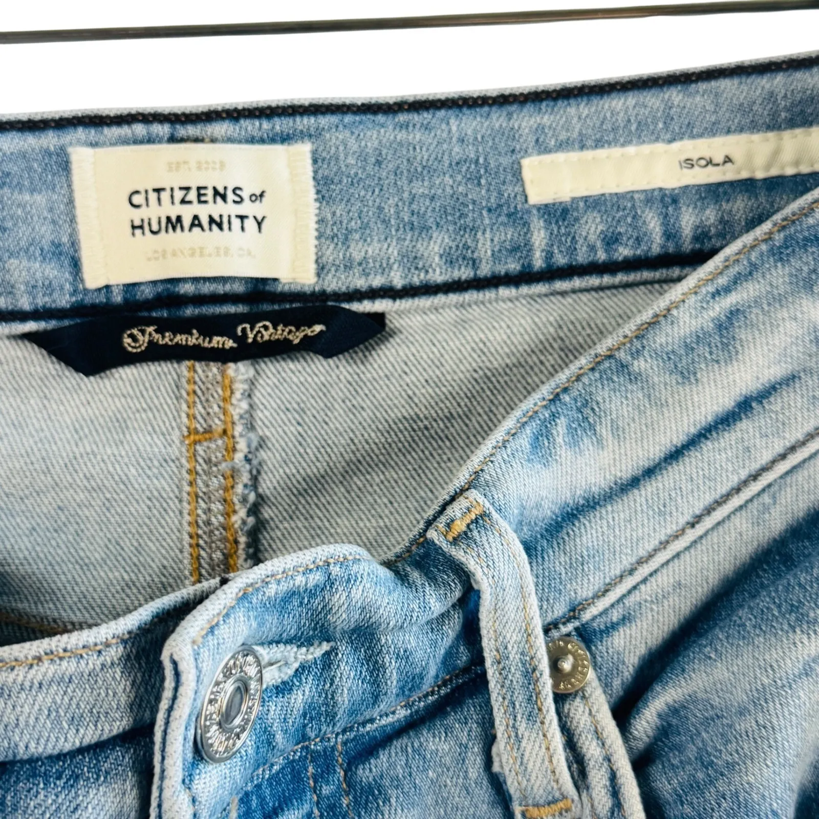 Citizens of Humanity Isola Premium Vintage Light Wash Denim 26 USA‎ Made Raw Hem - Image 4