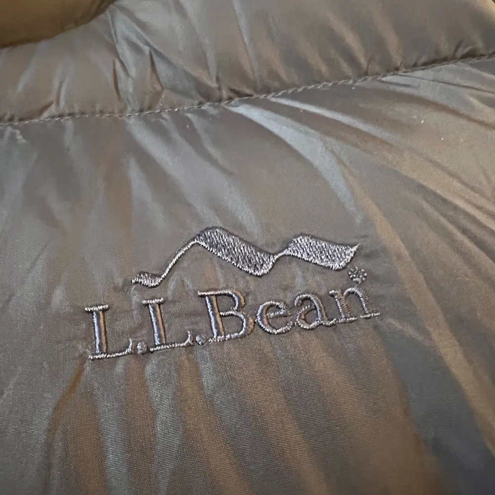 LL Bean Outdoors Vintage Goose Down Puffer Vest NWT Women’s Regular Medium RARE - Image 2