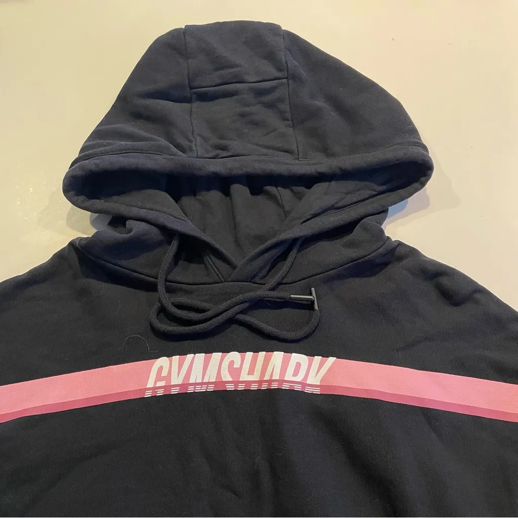 Gymshark cropped tie hoodie black with pink/white logo long sleeve medium - Image 2