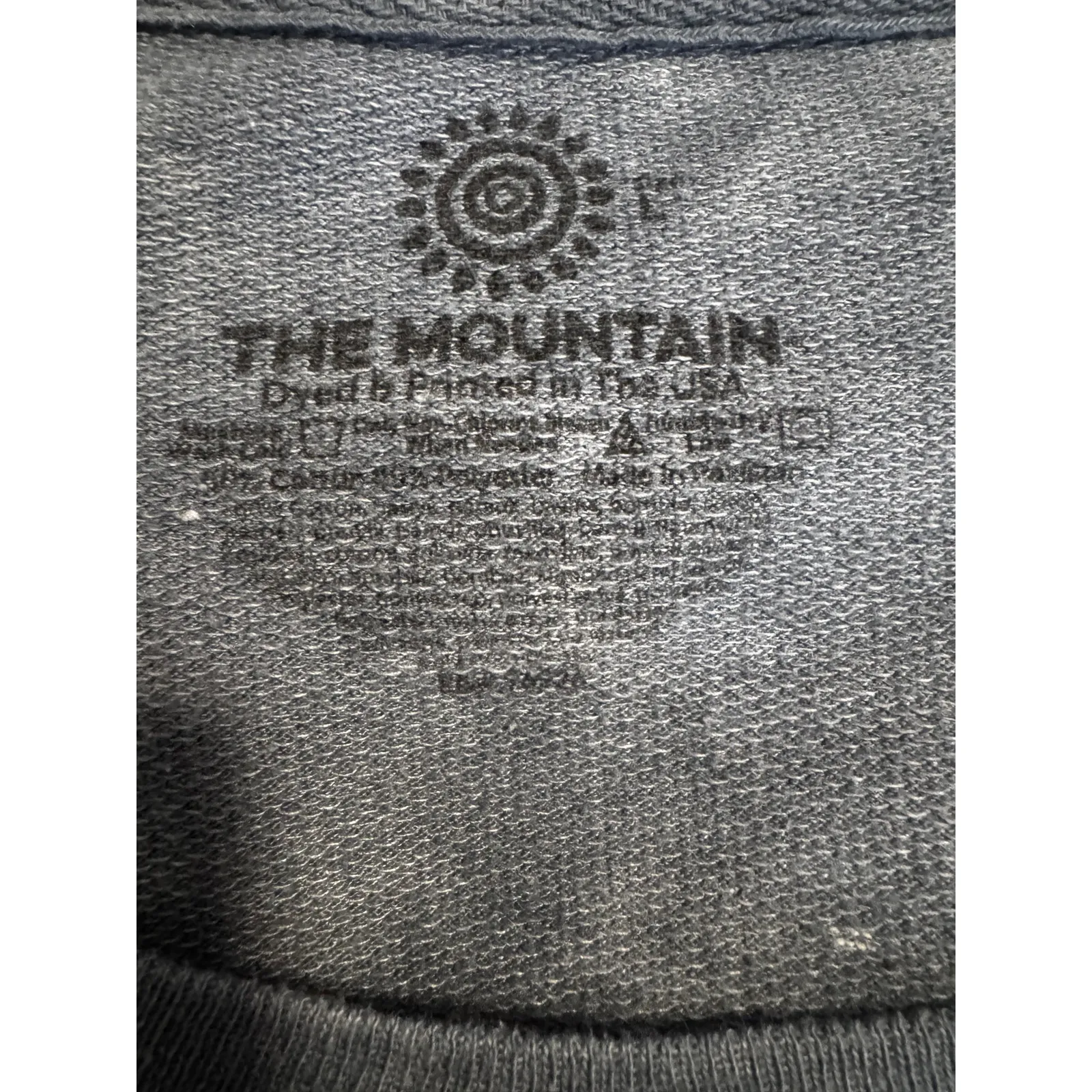 The Mountain Wolf Graphic Sweatshirt – Blue Gray – Size L - Image 4