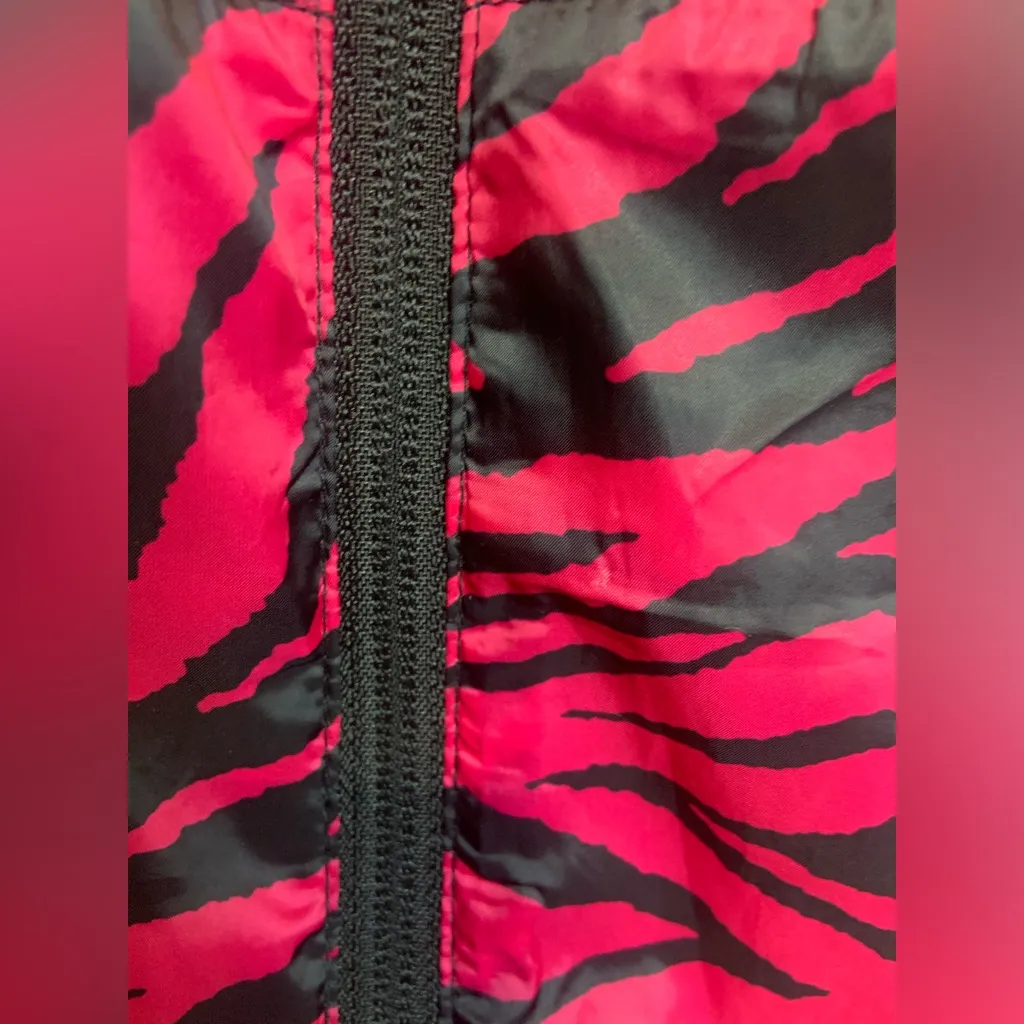 Rise by Lularoe Sz 1X Pink Black Zebra Print Hooded Lightweight Jacket Workout - Image 6