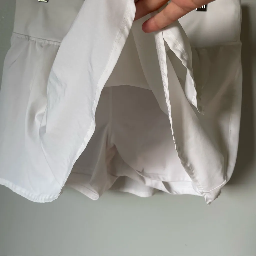 JoyLab  White Pleated Mini Skort Size Large - Image 4