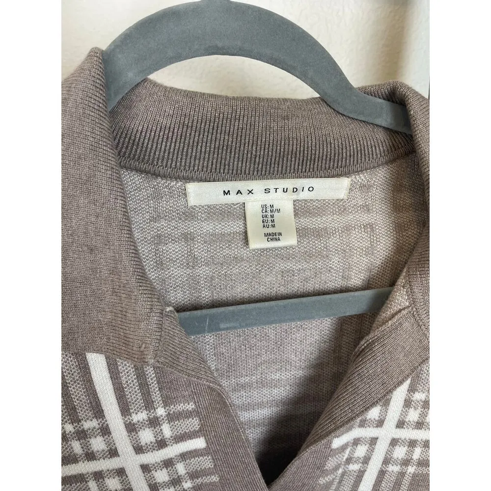 Max Studio Women’s Plaid Tan White Polo Collared Split Hem Lightweight Sweater M - Image 4