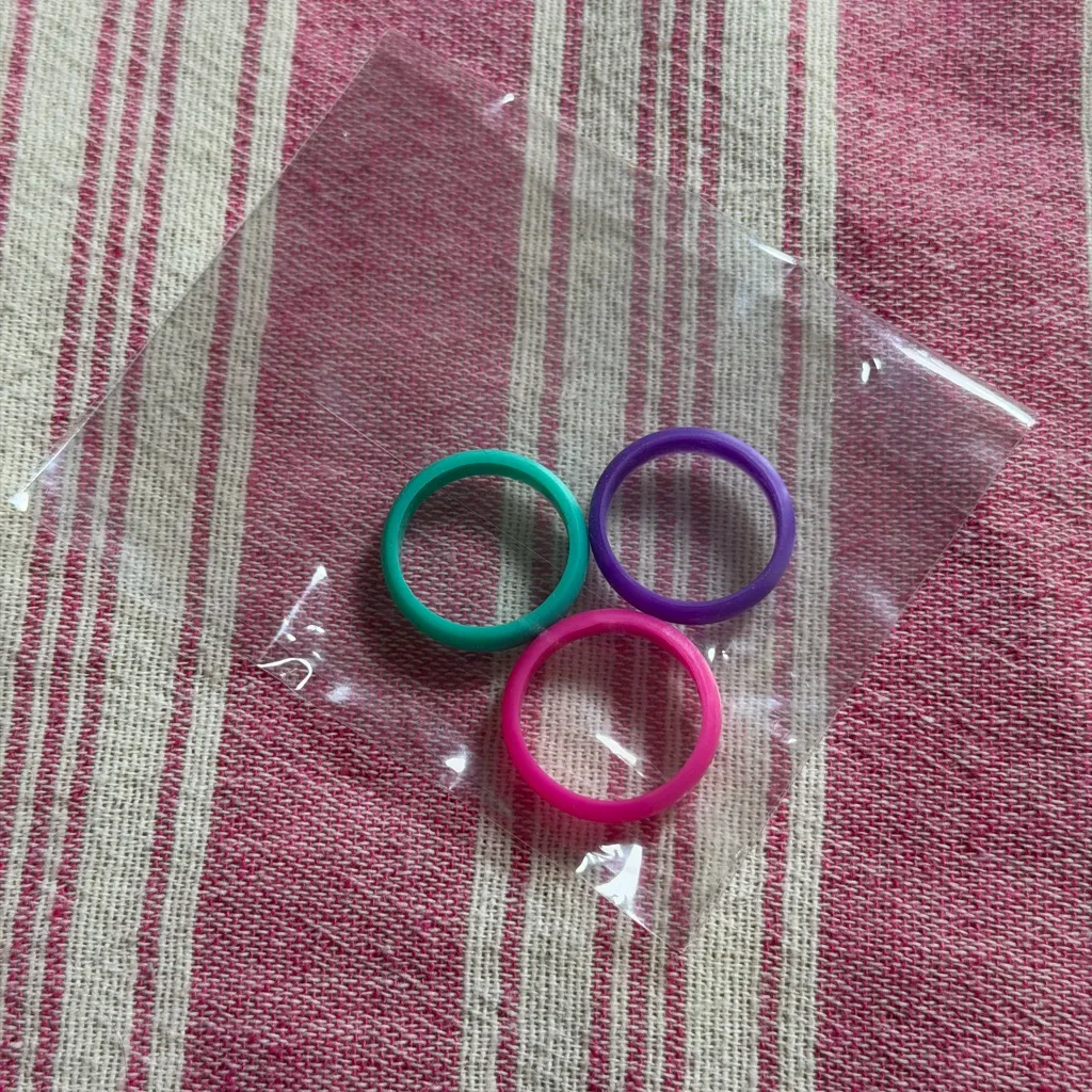 Silicone Wedding Rings – Set of 3 – Sizes 7.5/8 – Purple, Teal & Pink bands Purple - Image 6