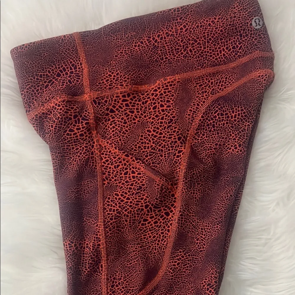 Lululemon Invigorate High Rise Tight 25” - Image 6