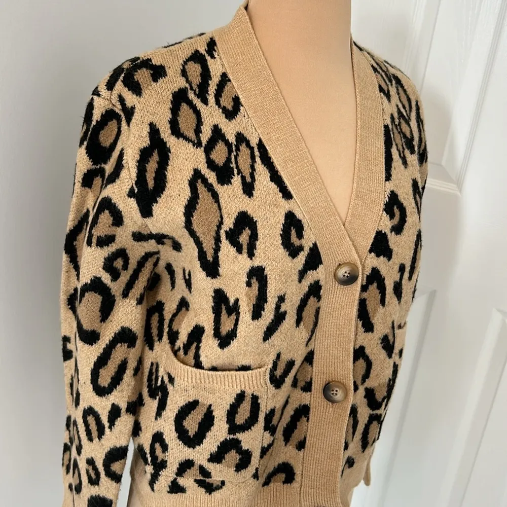 Grey Lab Leopard Print Cardigan Tan - Image 5
