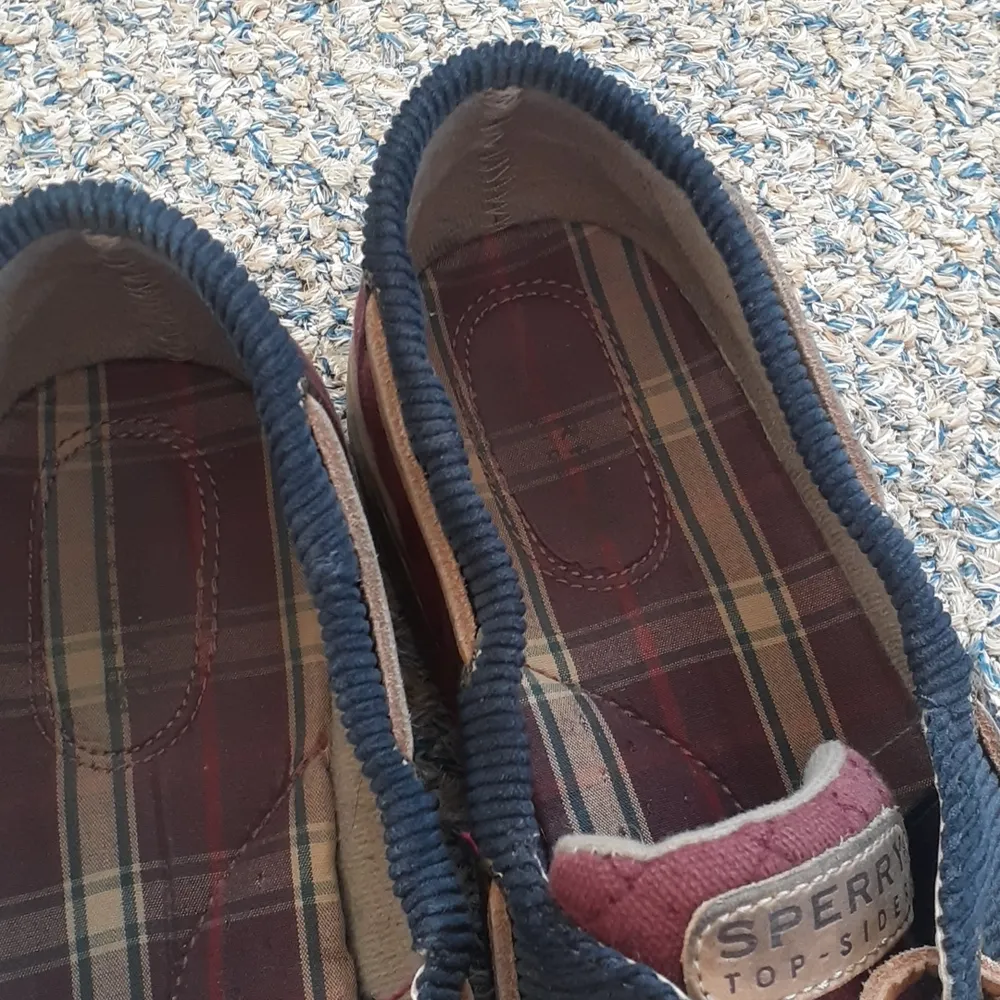 Sperry Top Sider Boat Shoes SIZE 9.5 - Image 2