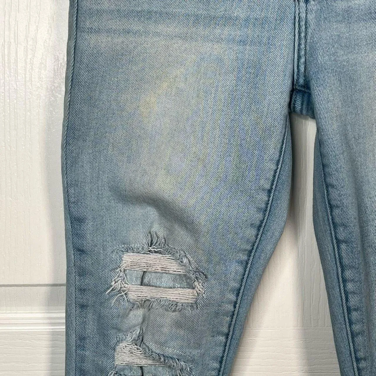 Kancan Light Wash Distressed Skinny Jeans Size 27 - Image 5