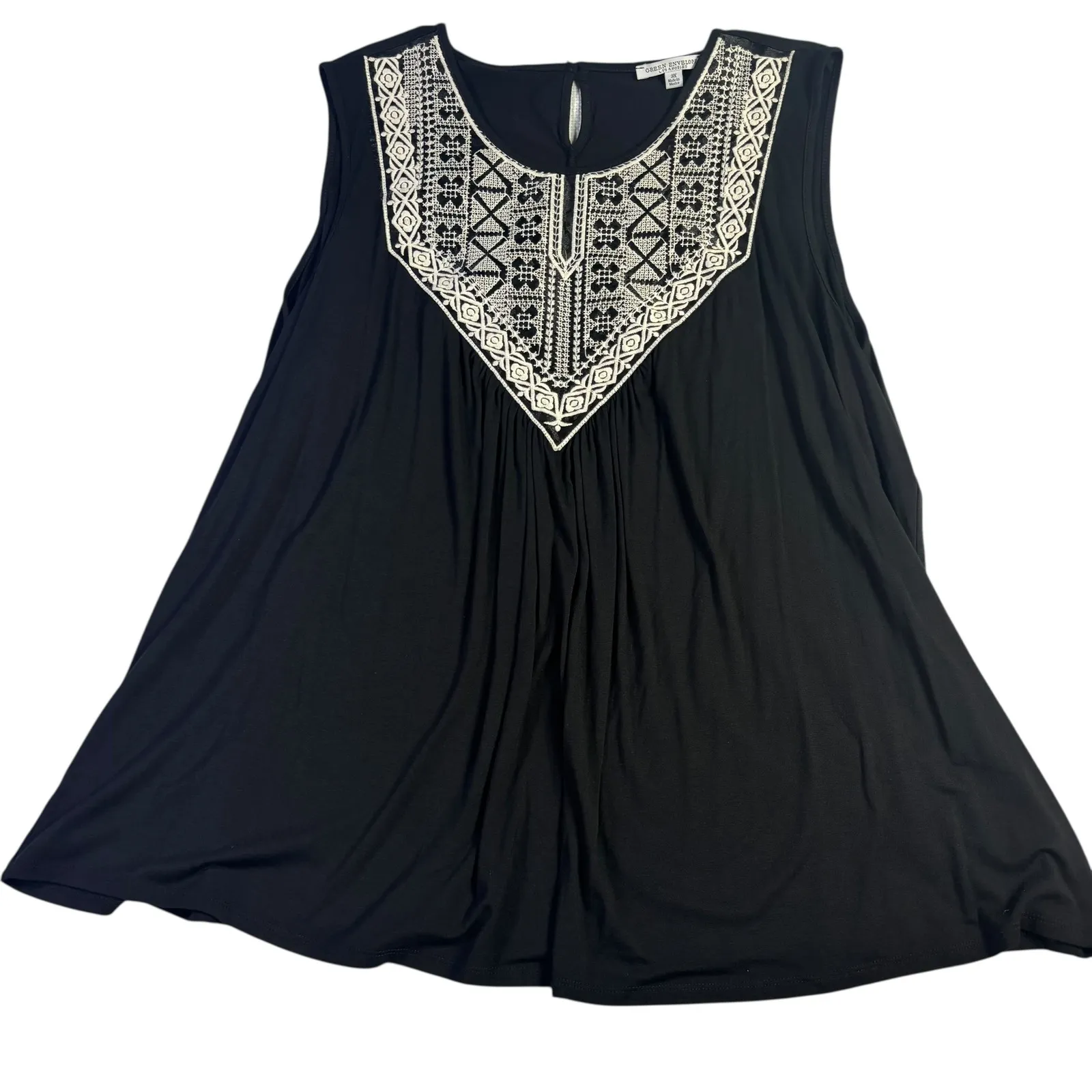 Green Envelope Los Angeles Black Embroidered V Neck Sleeveless Tunic Top 3X - Image 1