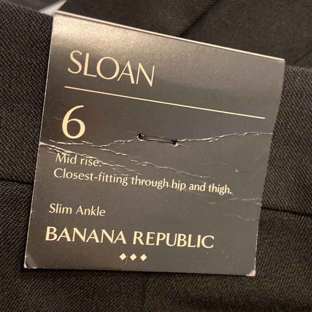 Banana Republic Black Dress Pants Elegant Tapered Design size 6 brand new - Image 12