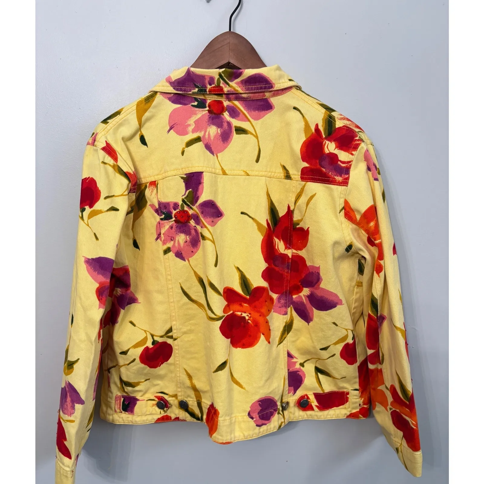 Chicos Design Floral Denim Jacket Size 1 (US M) Yellow Purple Red Embellished Size M - Image 6