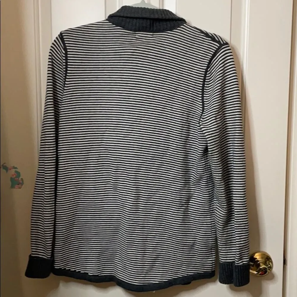 Eddie Bauer striped sweater zip up medium - Image 10