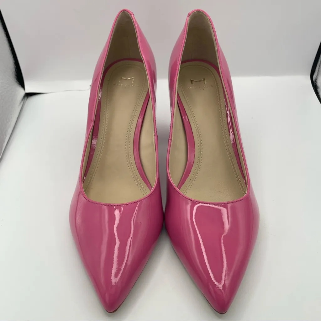 Marc Fisher Zala barbie pink patent leather slip on pointed toe pumps  Size 7.5M - Image 4