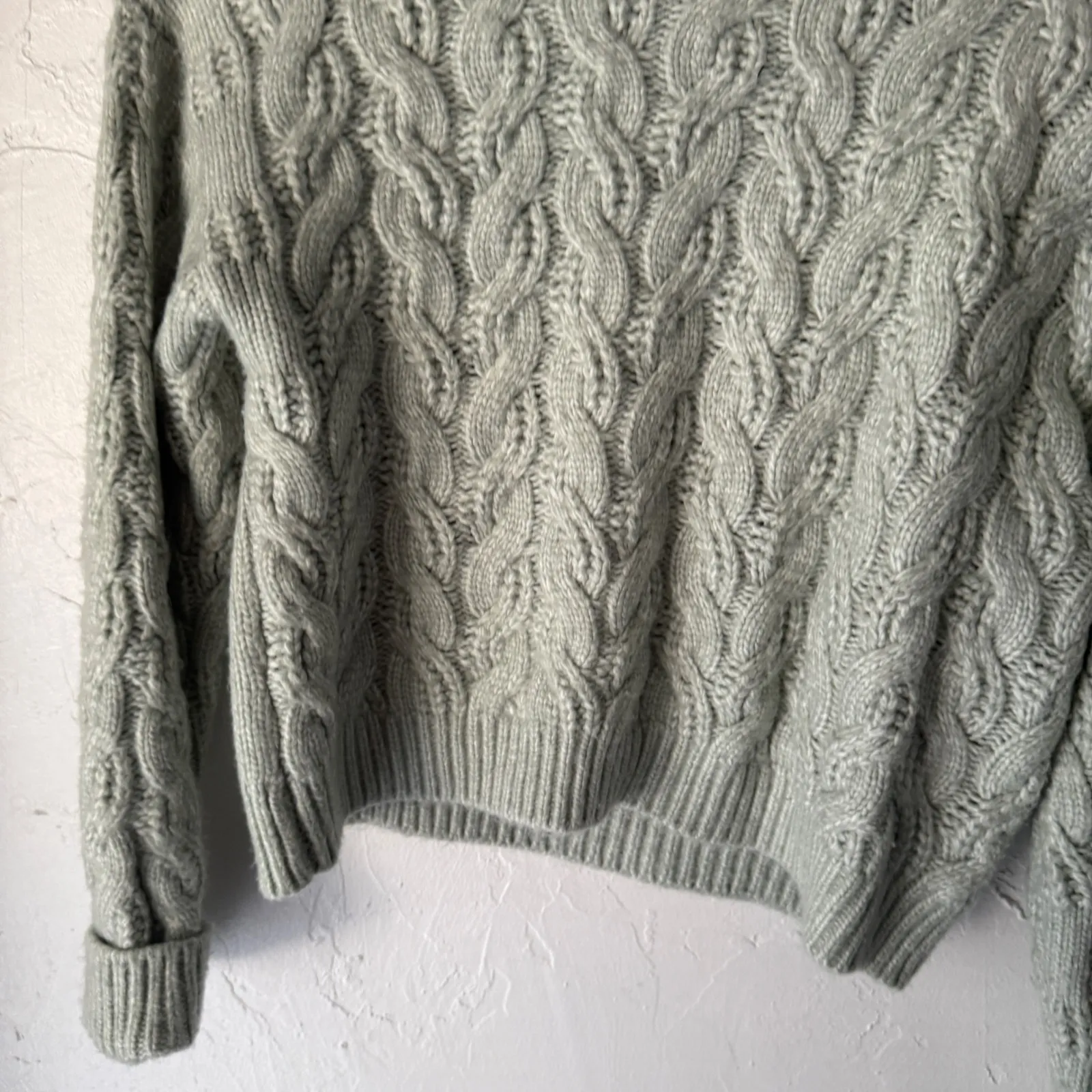 Jessica Simpson Cable Knit Sweater‎ Green Pullover Soft Coquette Fisherman - Image 3