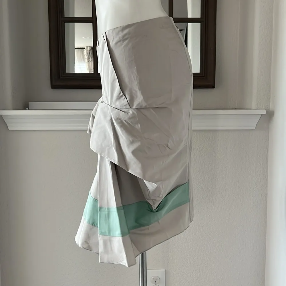 NEW Marc Jacobs Grey Pleated Detail Midi Skirt, Size 6 EXCELLENT! - Image 5