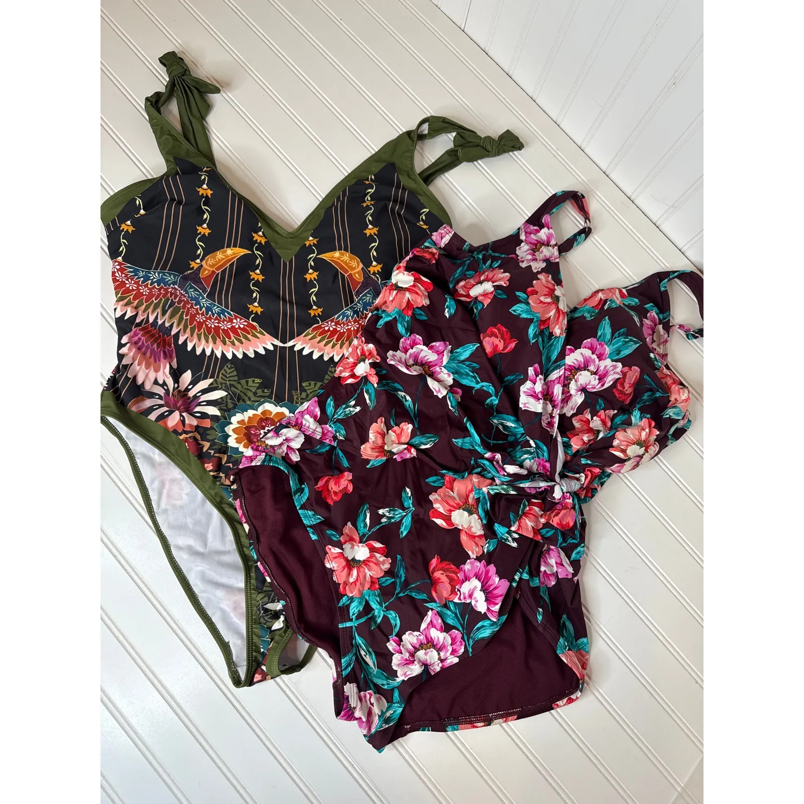 Amazon Lot of 2 One Piece Swimsuits - Floral & Bird Print Padded Bundle Sz 2XL - Image 3