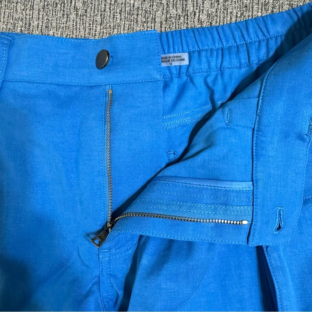 Alice + Olivia Women’s Jolette Cargo Shorts - Image 8