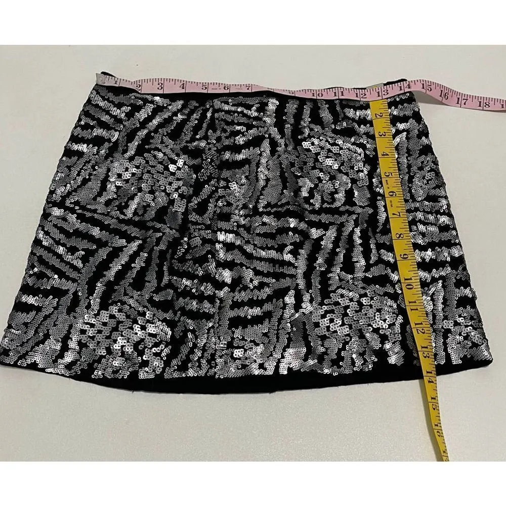 Theory Silk Mini Sequin Skirt Black Silver‎ Size 2 - Image 3